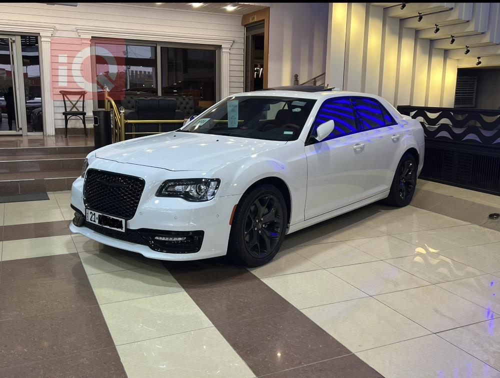 Chrysler 300